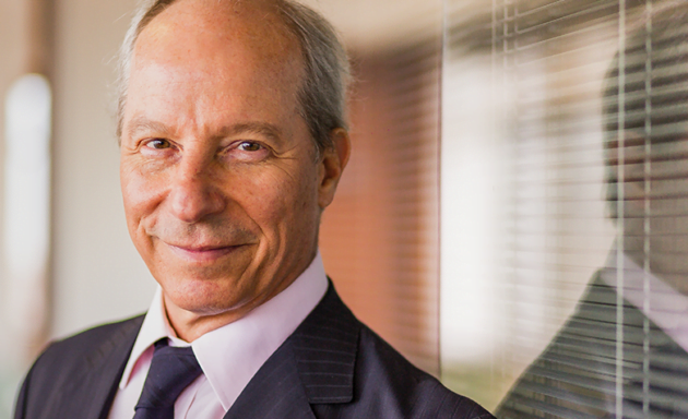 Francisco Müssnich ensina o que um jovem advogado precisa saber sobre a profissão