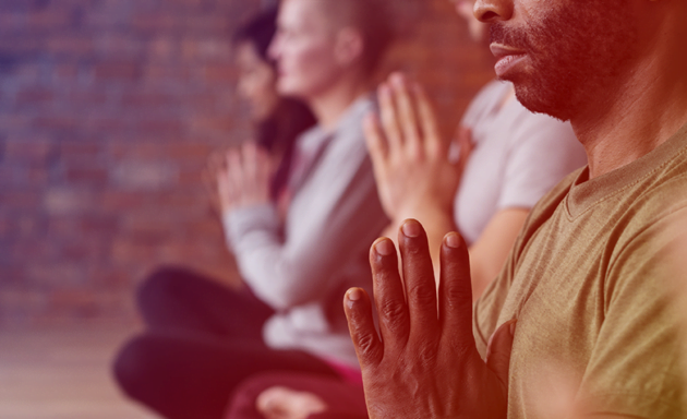 “Meditação para céticos ansiosos”: o que a prática pode nos ensinar