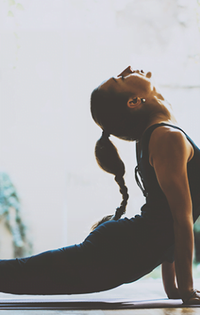 “O Yoga que conduz à plenitude”: o sentimento de carência e de limitação do ser humano é devido à ignorância de si mesmo