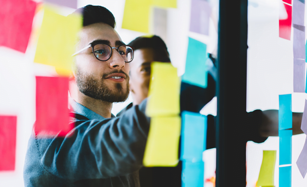 “Vá em frente” traz conselhos valiosos para fazer seu negócio deslanchar