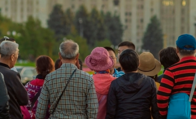 O que deveríamos saber sobre as pessoas que não conhecemos